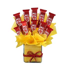 Kitkat Love Arrangement