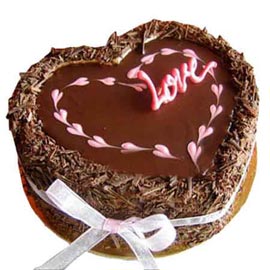 Choco Dust Heart Cake